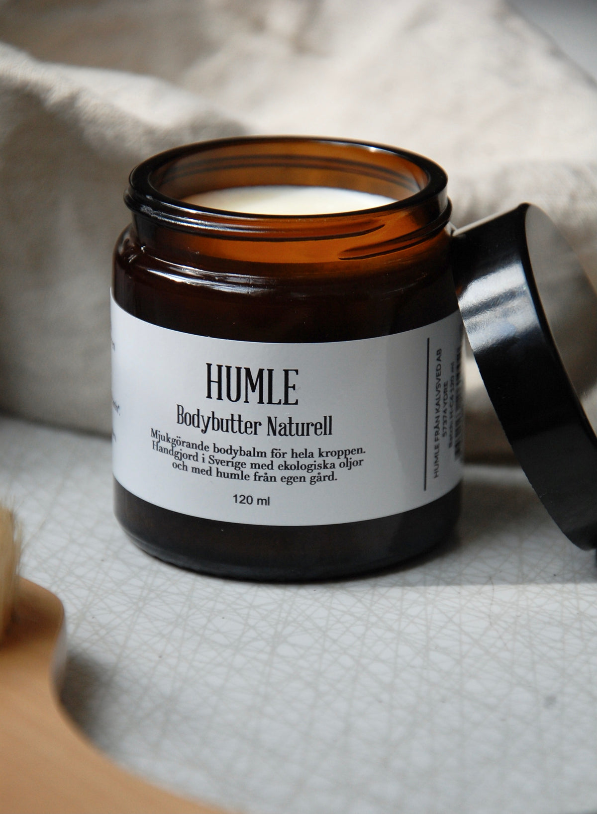 HUMLE Body Butter Naturell, öppen glasburk med Body Butter Naturell